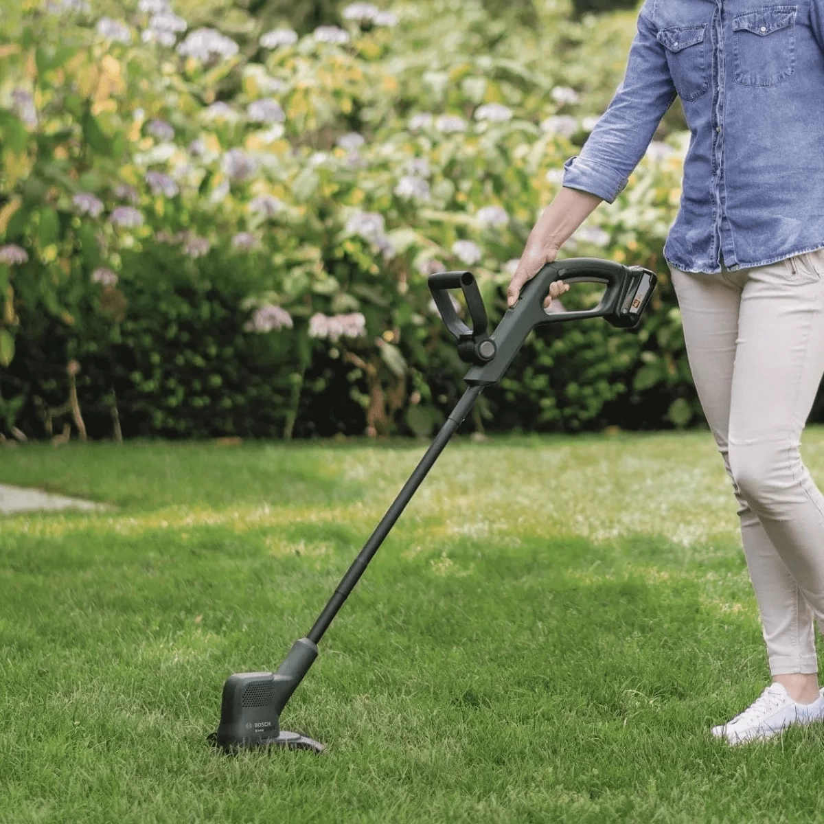 Триммер для газонов акумуляторный Bosch EasyGrassCut 18 Solo, 06008C1C01 block specification img 2