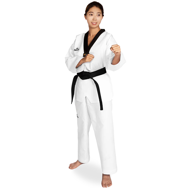 Kimono pentru taekwondo 240g/m2 DAEDO WT New DOBOK photo 1