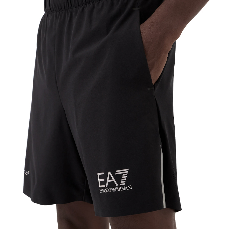 Sorti de bărbați EA7 EMPORIO ARMANI SHORTS S Negru photo 4