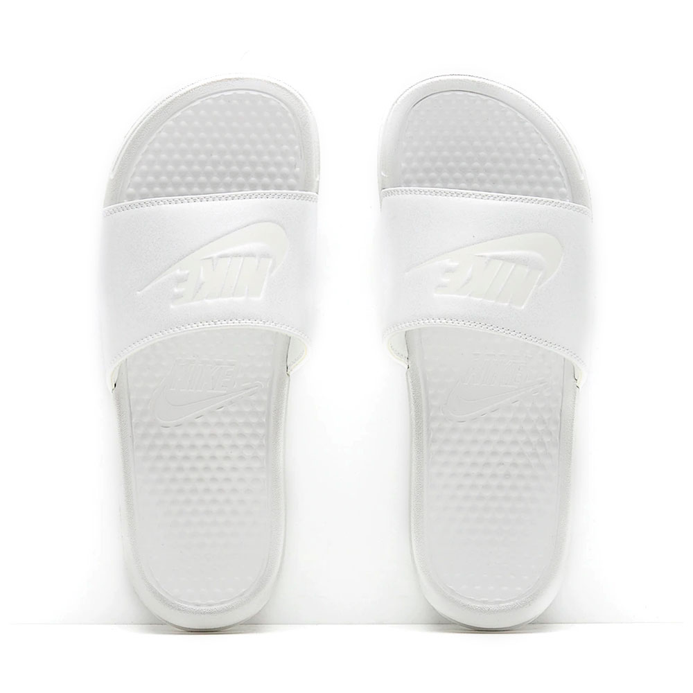 Шлепанцы Nike WMNS BENASSI JDI / Женский / 40.5 / Белый photo 1 Шлепанцы Nike WMNS BENASSI JDI / Женский / 40.5 / Белый photo 1