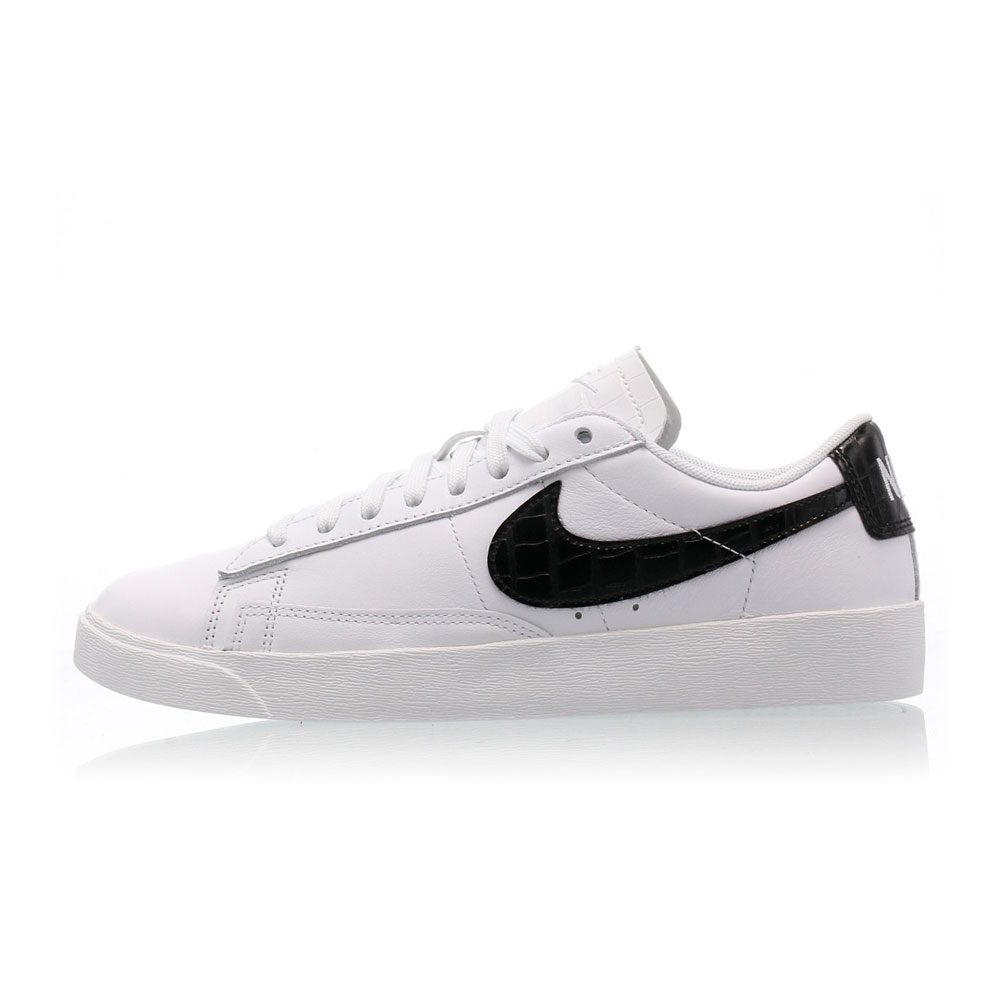 Кроссовки Nike W BLAZER LOW / Женский / 38.5 / Белый/Черный photo 1 Кроссовки Nike W BLAZER LOW / Женский / 38.5 / Белый/Черный photo 1