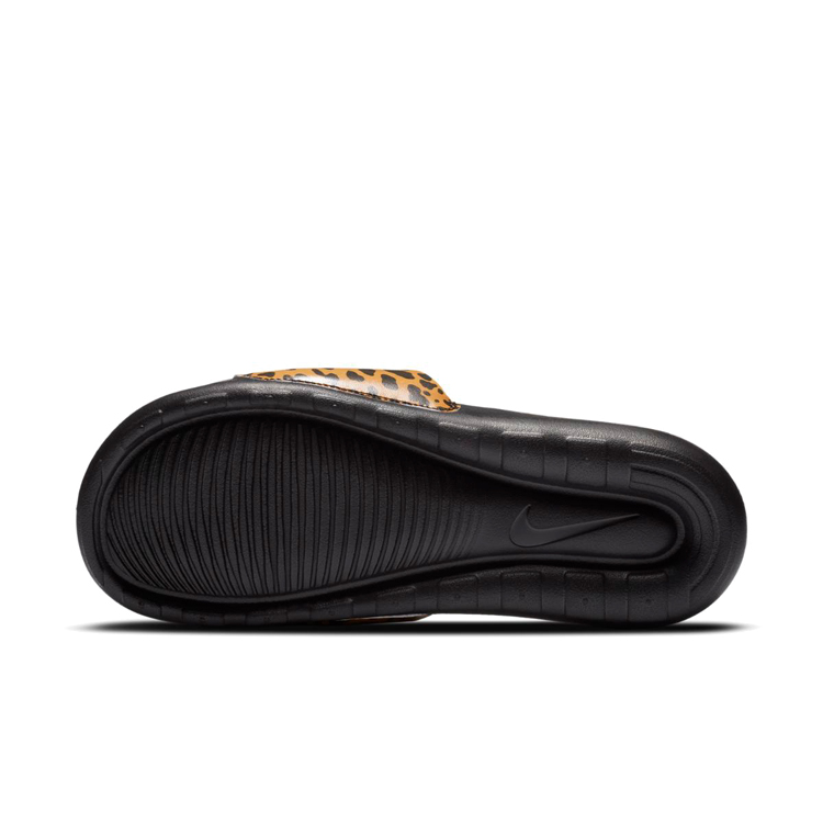Slapi Nike VICTORI ONE SLIDE PRINT pt Femei / 42 / Negru photo 2