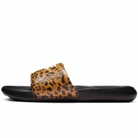 Slapi Nike VICTORI ONE SLIDE PRINT thumbnav 1