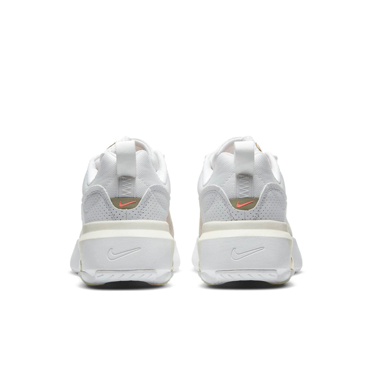 Кроссовки Nike Air Max Verona / Женский / 40 / Белый/Бежевый photo 6