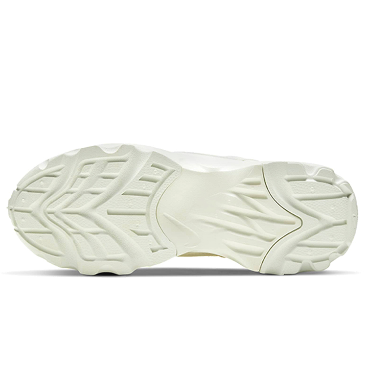 Кроссовки Nike W TC 7900 / Женский / 37.5 / Белый photo 3