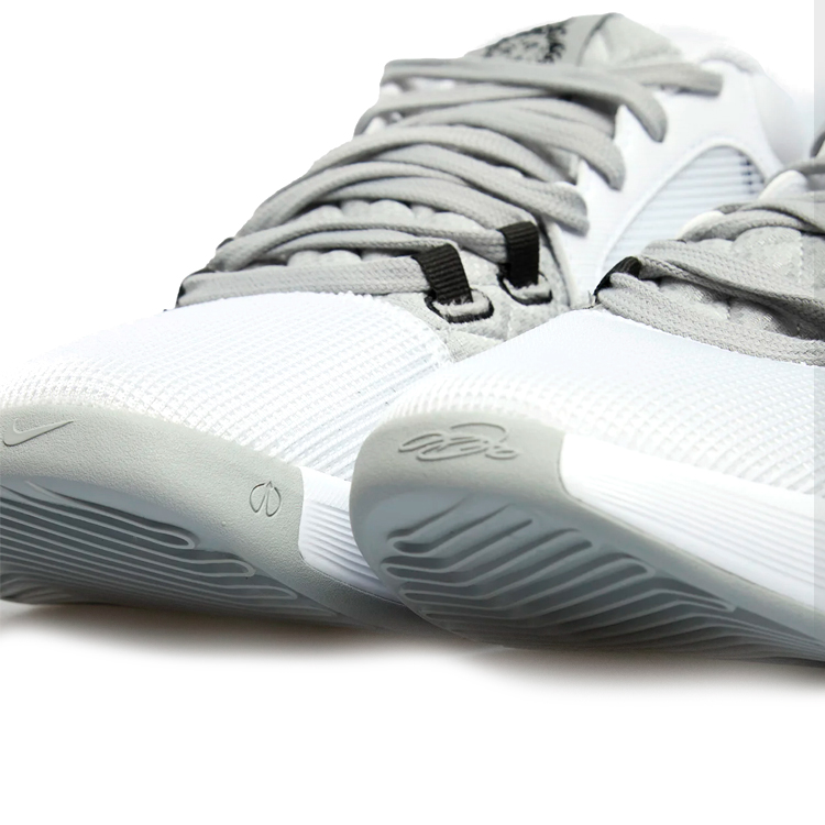 Кроссовки Nike LEBRON WITNESS VIII / Мужской / 46 / Белый photo 5