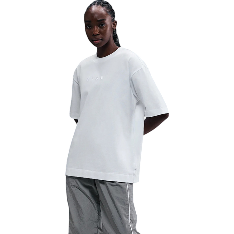 Tricou Nike W NSW LUXE SS TEE RELAX S Alb Femei photo 1 Tricou Nike W NSW LUXE SS TEE RELAX S Alb Femei photo 1