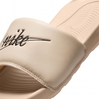 Slapi Nike W VICTORI ONE SLIDE thumbnav 5