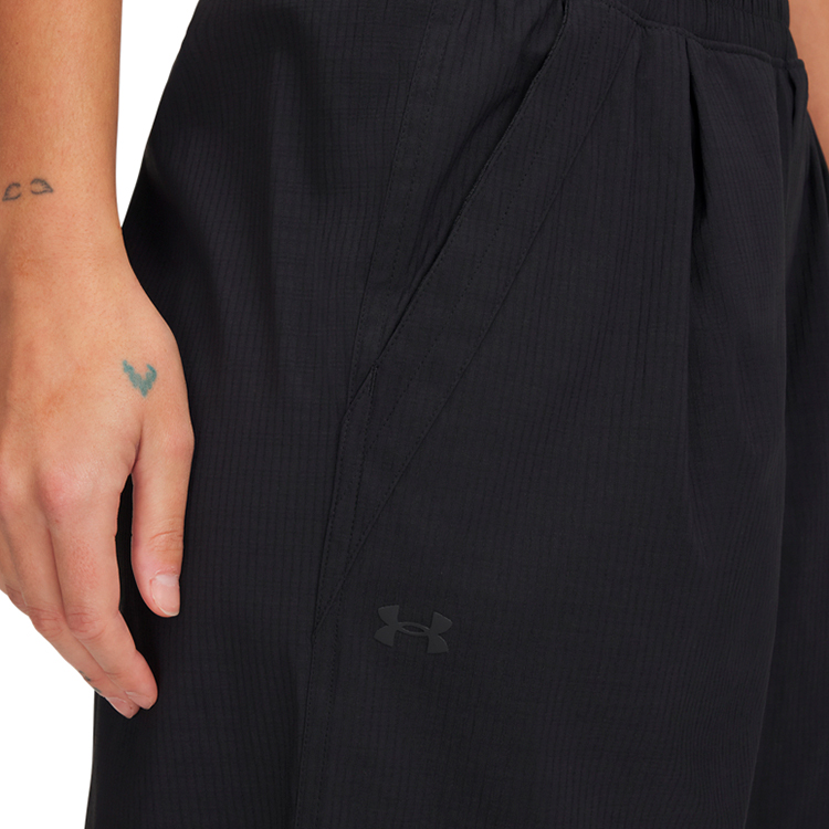 Брюки Under Armour UA Unstoppable Wvn Parachute XL Черный Женский photo 4