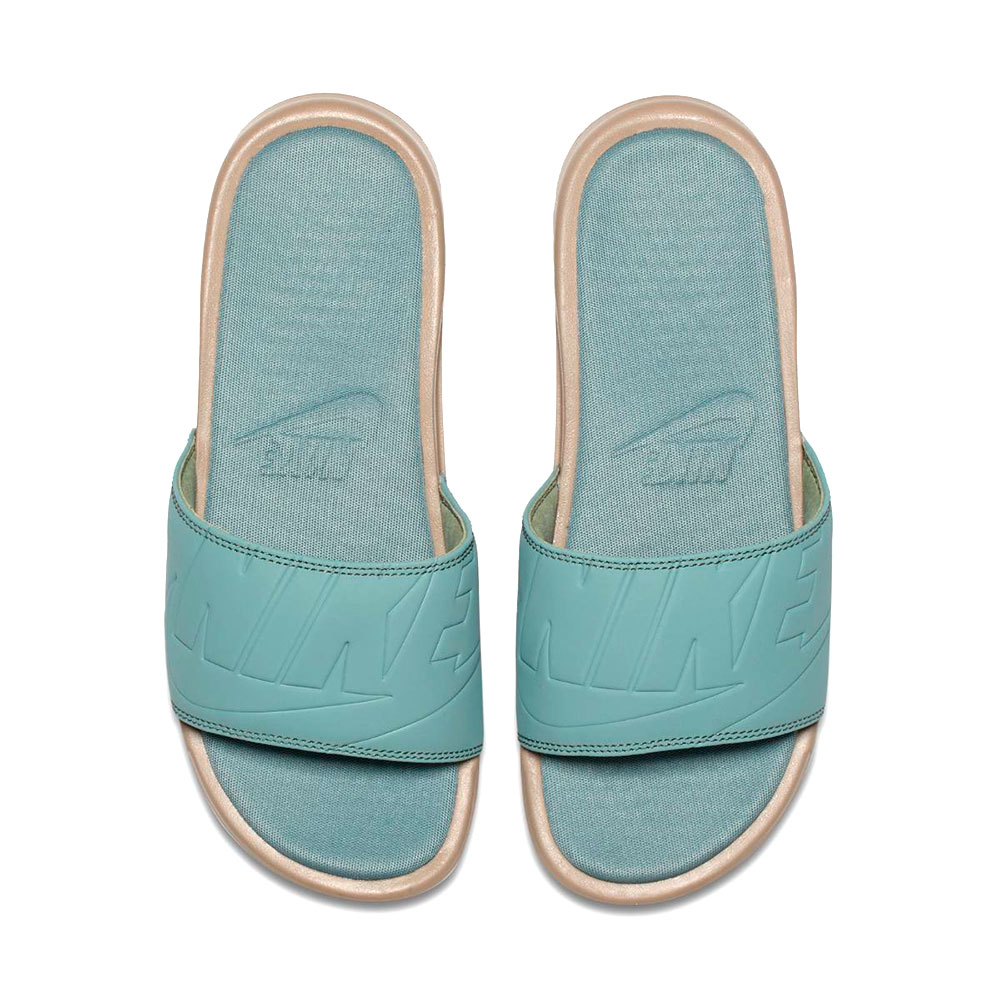 Шлепанцы Nike BENASSI JDI ULTRA SE / Женский / 36.5 / Зелёный photo 1 Шлепанцы Nike BENASSI JDI ULTRA SE / Женский / 36.5 / Зелёный photo 1