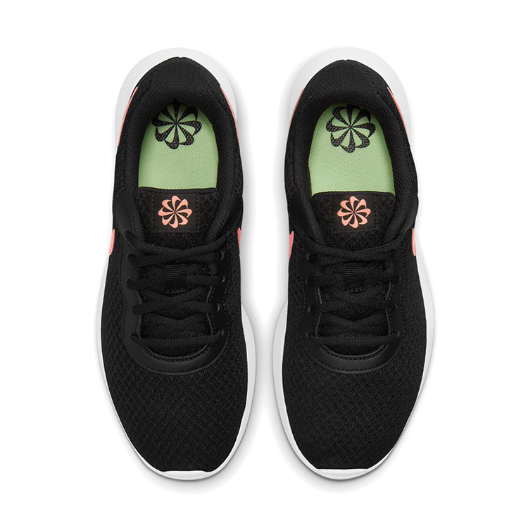 Кроссовки Nike TANJUN / Женский / 36.5 / Черный photo 4