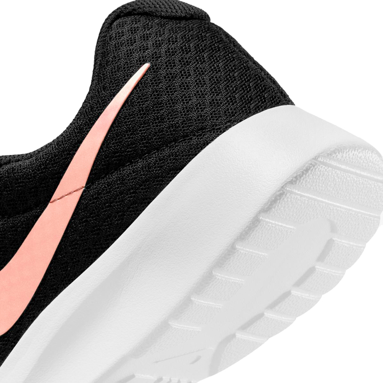 Кроссовки Nike TANJUN / Женский / 36.5 / Черный photo 8