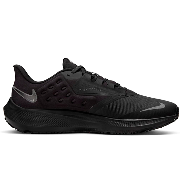 Кроссовки Nike AIR ZOOM PEGASUS 39 SHIELD / Мужской / 45 / Черный photo 3