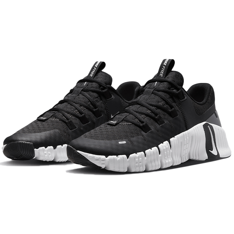 Кроссовки Nike W FREE METCON 5 / Женский / 38.5 / Черный photo 2
