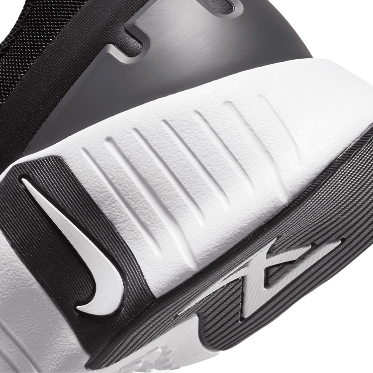Кроссовки Nike W FREE METCON 5 / Женский / 38.5 / Черный photo 3