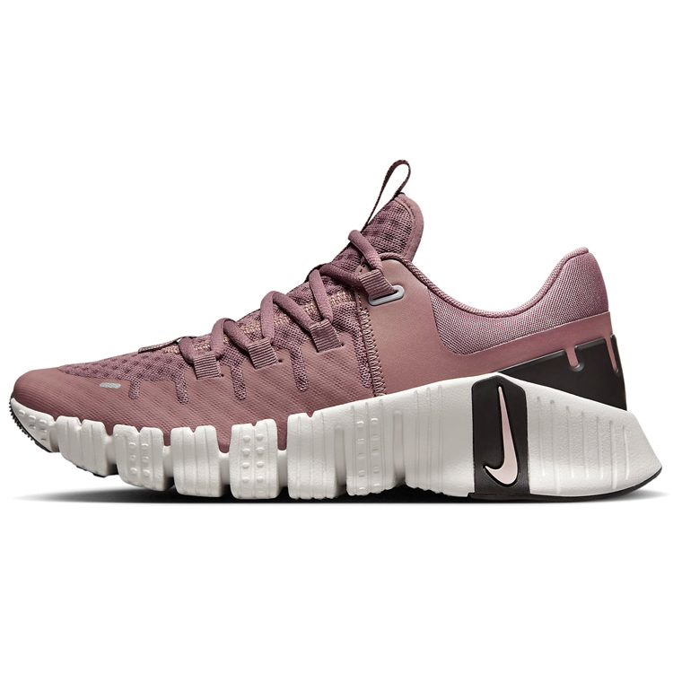 Кроссовки Nike W FREE METCON 5 / Женский / 37.5 / Розовый photo 1 Кроссовки Nike W FREE METCON 5 / Женский / 37.5 / Розовый photo 1