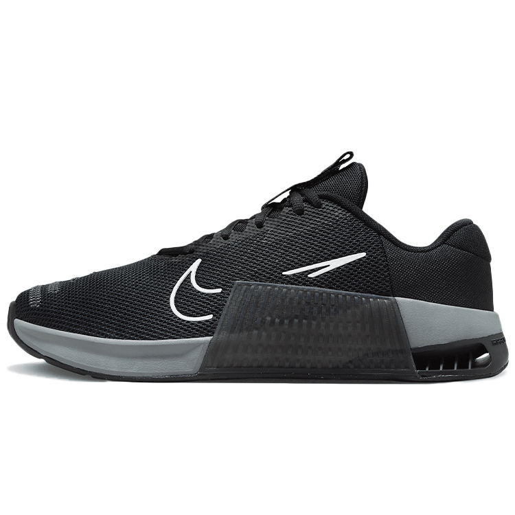 Кроссовки Nike METCON 9 / Мужской / 40.5 / Черный photo 1