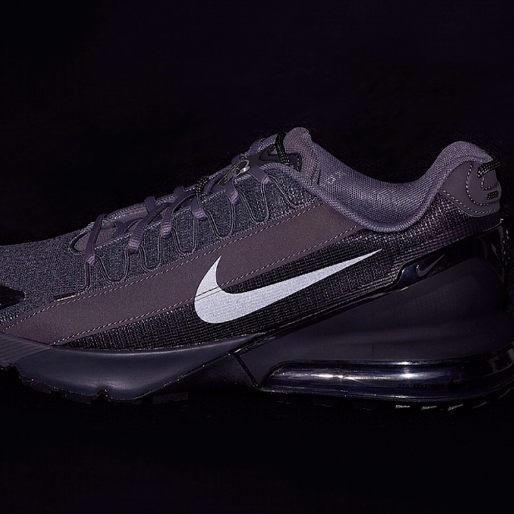 Футболка Nike M J FLT ESS WSH 85 SS CREW / Мужской /  photo 3