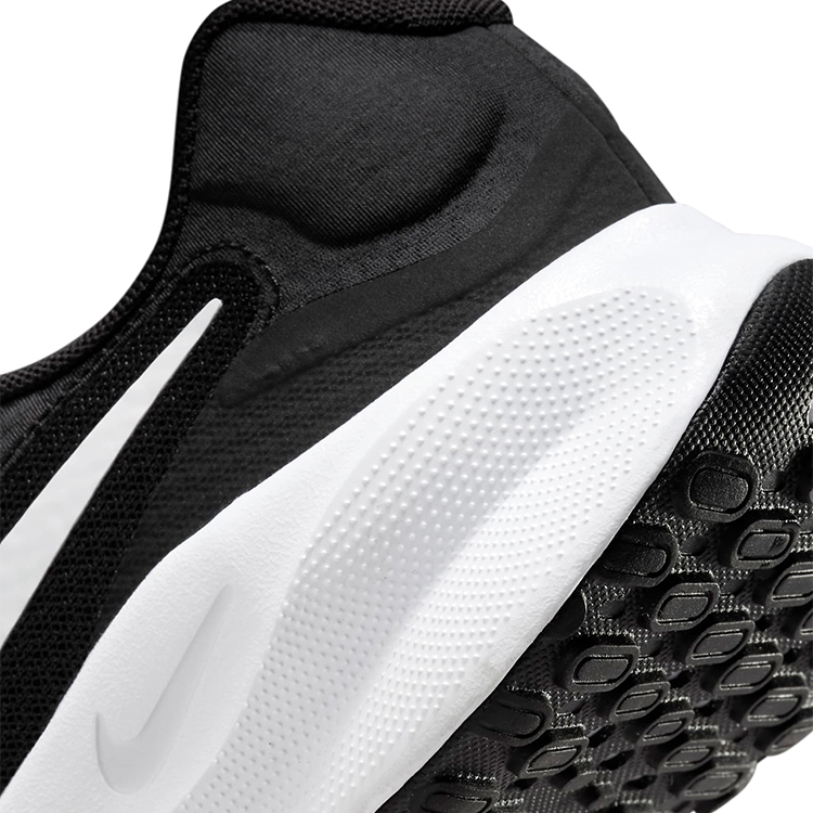 Кроссовки Nike REVOLUTION 7 / Мужской / 42 / Черный photo 5