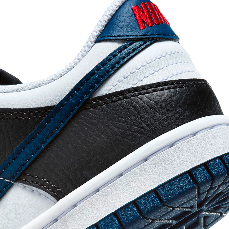 Кроссовки Nike DUNK LOW GS / Мужской / 37.5 / Черный/Белый photo 5