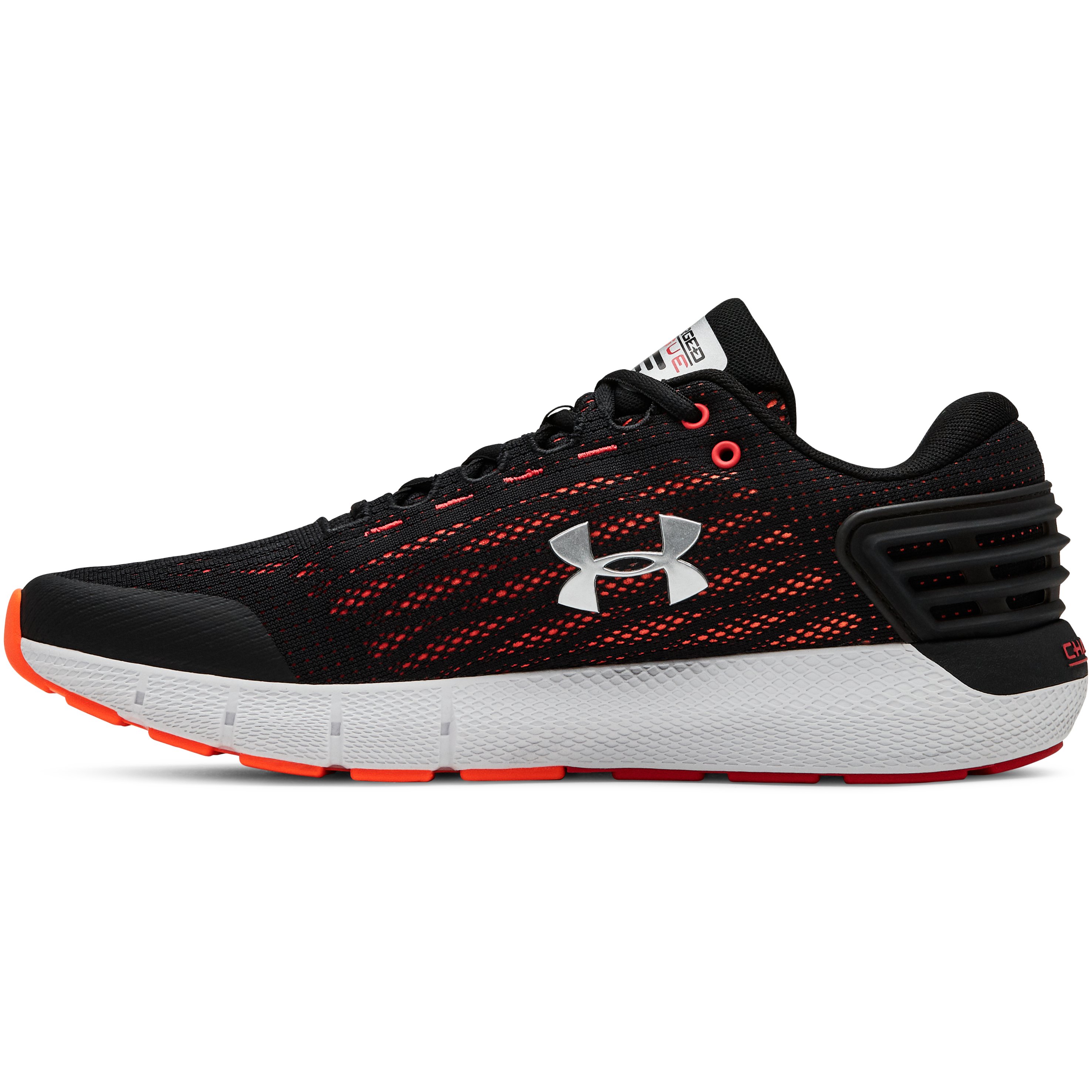 Кроссовки Under Armour UA Charged Rogue photo Кроссовки Under Armour UA Charged Rogue photo