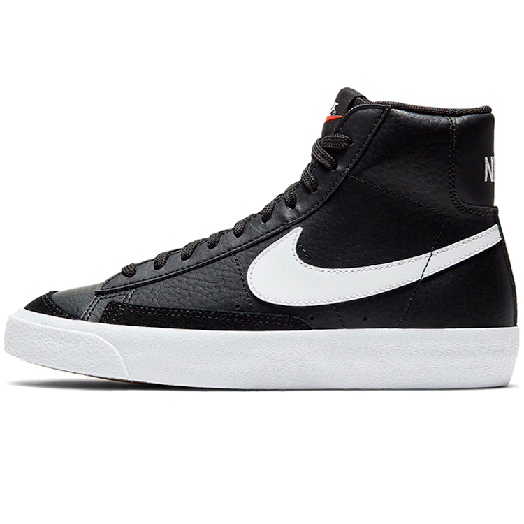 Кроссовки Nike BLAZER MID 77 (GS) / Мужской / 34.5 / Черный photo 1 Кроссовки Nike BLAZER MID 77 (GS) / Мужской / 34.5 / Черный photo 1