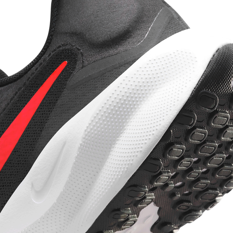 Кроссовки Nike REVOLUTION 7 / Мужской / 40.5 / Черный photo 5