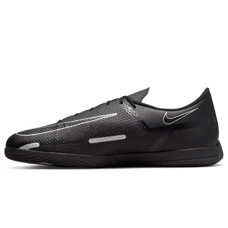 Бутсы Nike PHANTOM GT2 CLUB IC / Мужской / 45.5 / Черный photo 1 Бутсы Nike PHANTOM GT2 CLUB IC / Мужской / 45.5 / Черный photo 1