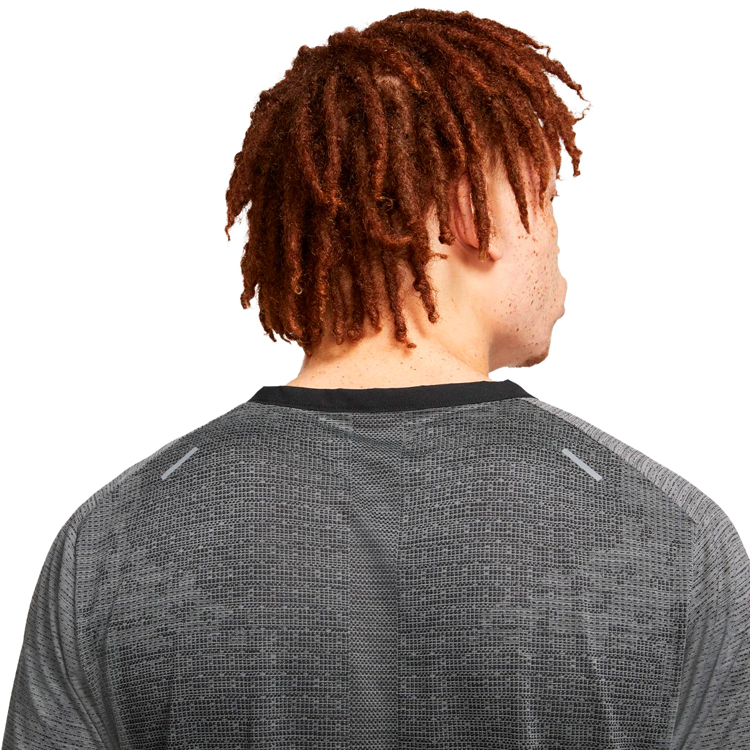 Футболка мужская Nike M NK DFADV TECHKNIT ULTRA SS L Серый photo 5