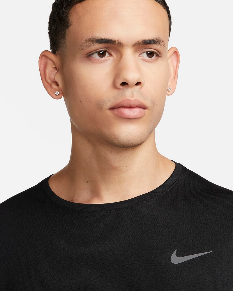 Tricou bărbătesc Nike M NK DF UV MILER SS XS Negru photo 2