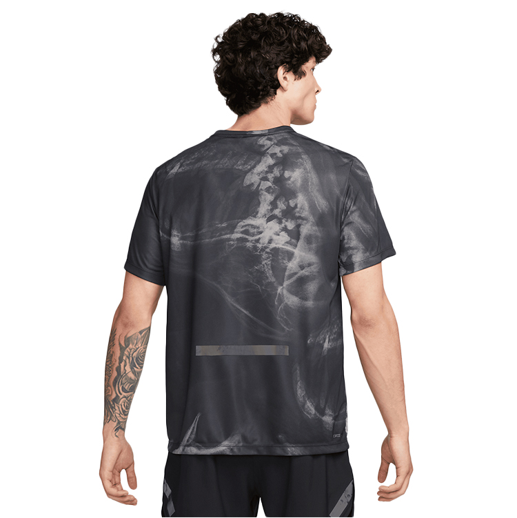 Tricou bărbătesc Nike M NK DF RUN DVN RISE 365 SS 2XL Negru photo 2