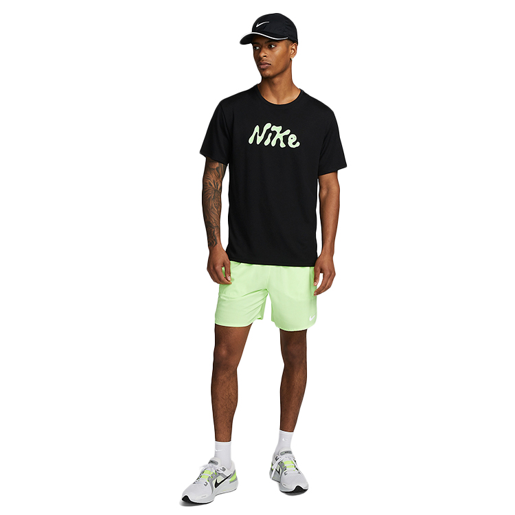 Tricou bărbătesc Nike M NK DF UV S72 MILER SS S Negru photo 2