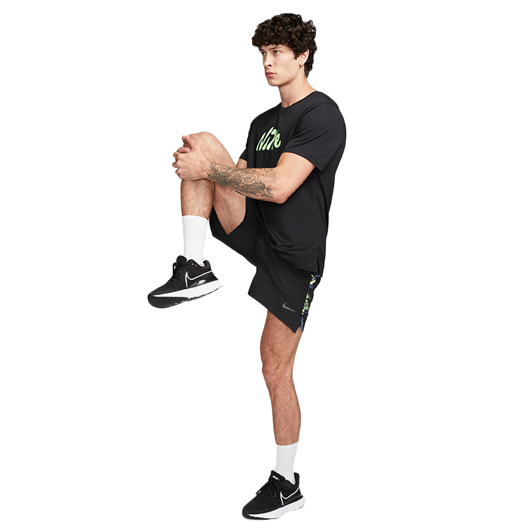 Sorti de bărbați Nike M NK DF S72 CHLLGR SHORT 7UL M Negru photo 2