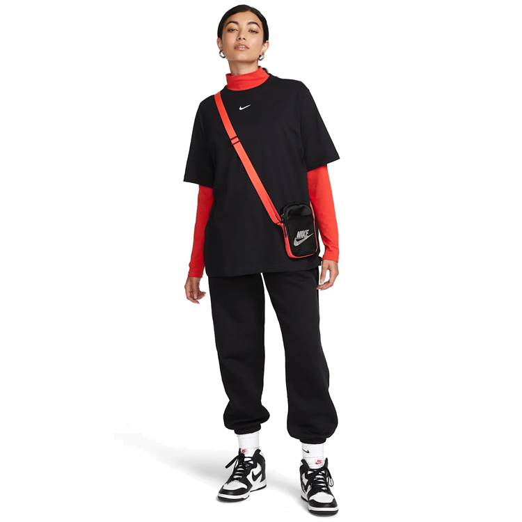 Футболка Nike W NSW TEE ESSNTL LBR photo 3