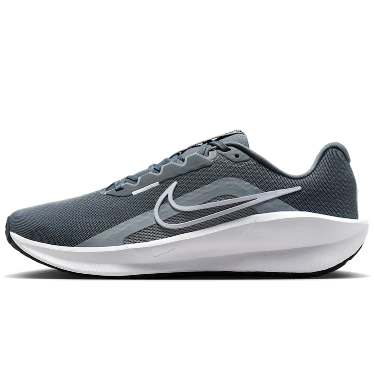 Кроссовки Nike DOWNSHIFTER 13 / Мужской / 45 / Серый photo 1 Кроссовки Nike DOWNSHIFTER 13 / Мужской / 45 / Серый photo 1
