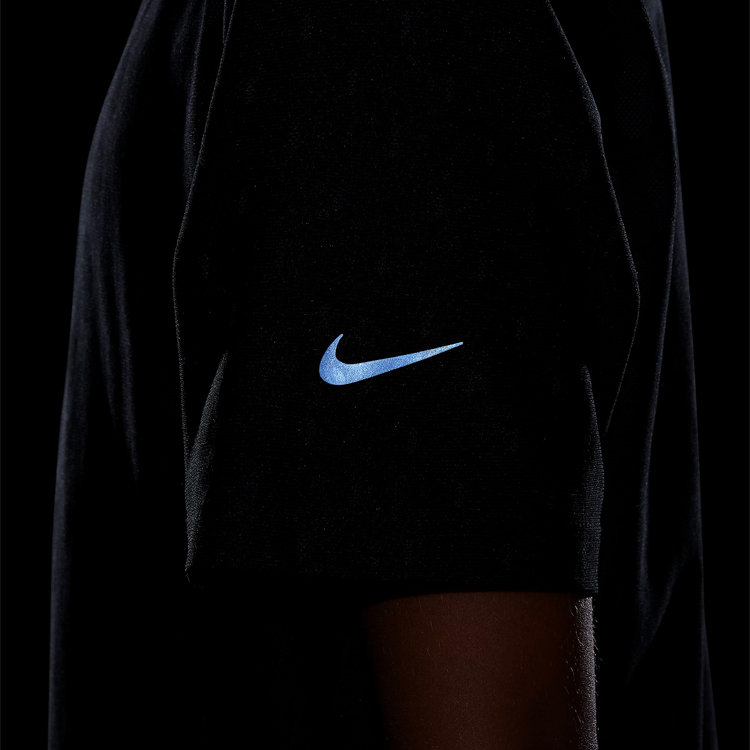 Футболка Nike B NK DFADV MULTI TECH SS TOP / Мужской / S / Черный photo 4