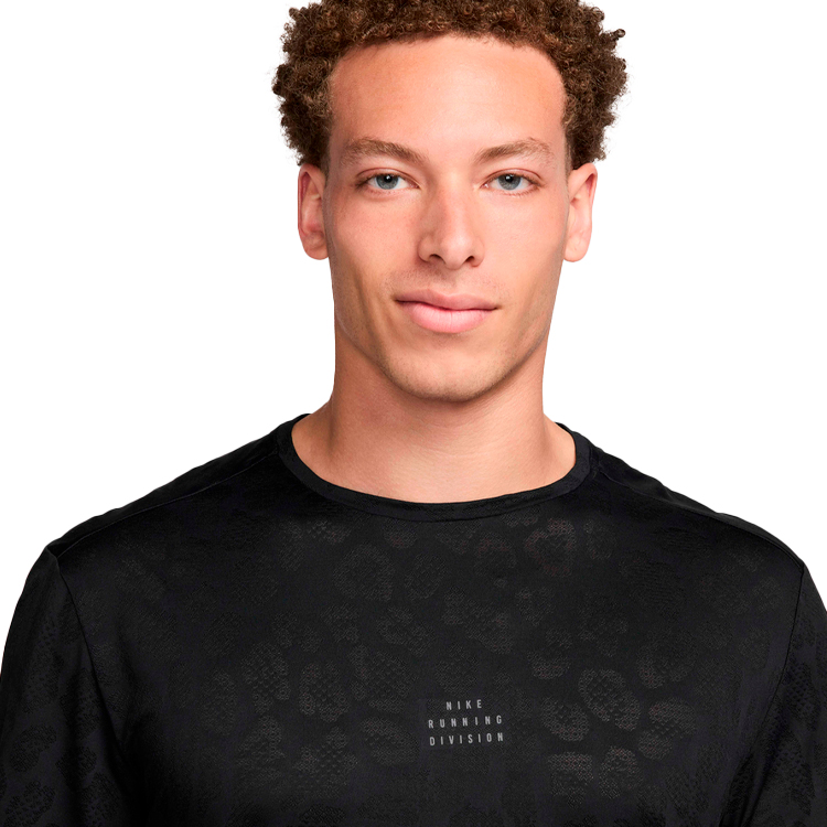 Tricou bărbătesc Nike M NK DF RISE 365 RUN DIV SS XL Negru photo 4