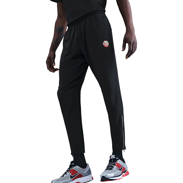Брюки Nike M NSW CS RUN PANT photo 1 Брюки Nike M NSW CS RUN PANT photo 1