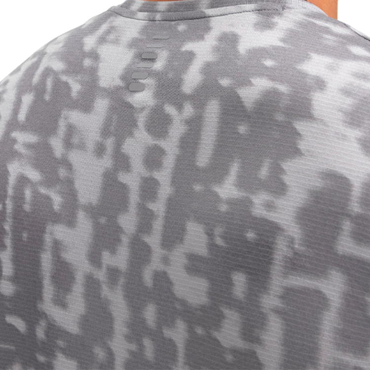 Футболка мужская Under Armour UA LAUNCH PRINTED SS L Серый photo 2