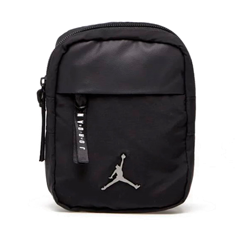 Сумка Nike JAN AIRBORNE HIP BAG 7A0747-023 Черный photo 1 Сумка Nike JAN AIRBORNE HIP BAG 7A0747-023 Черный photo 1