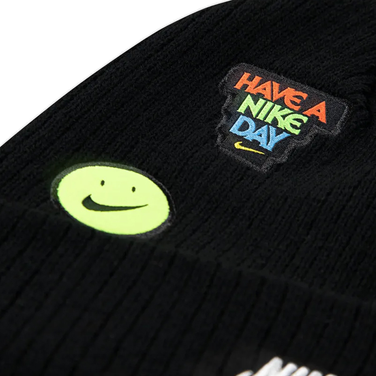 Set Caciula + manusi Nike NAN PATCH PEAK BEANIE SET photo 3