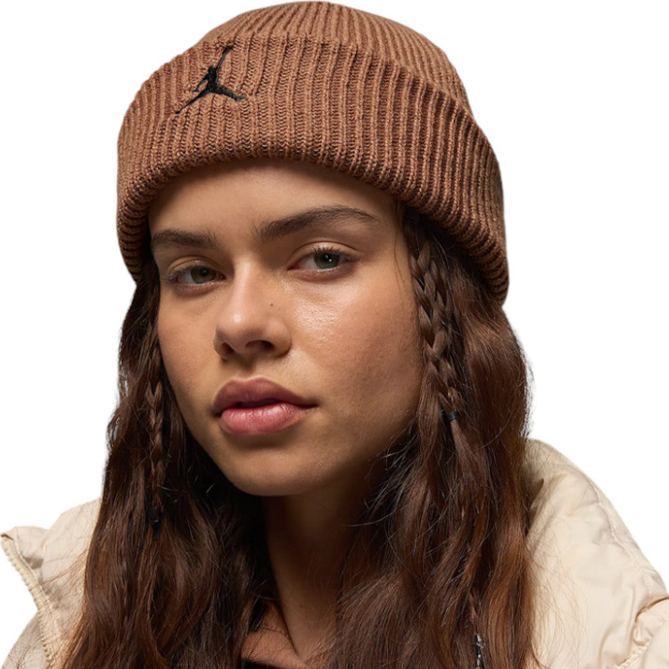 Шапка Nike U J TERRA BEANIE ESS One size Коричневый photo 1
