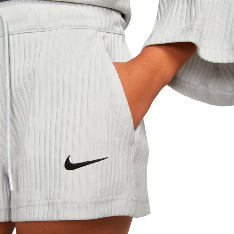 Sorti Nike W NSW RIB JRSY SHORT L Gri Femei photo 3