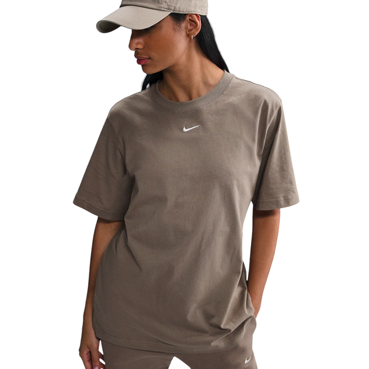 Tricou Nike W NSW TEE ESSNTL LBR L Maro Femei photo 4