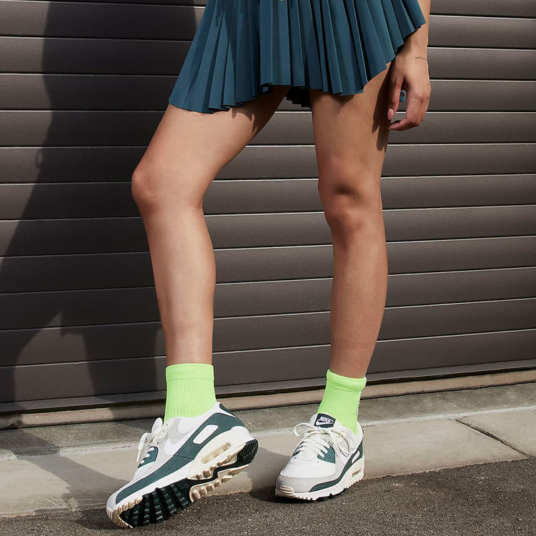 Кроссовки Nike WMNS AIR MAX 90 / Женский / 40.5 / Белый/Зеленый photo 5