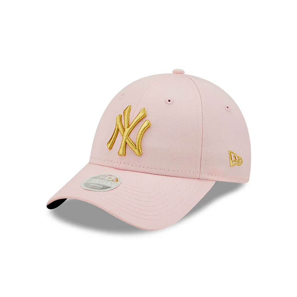 Chipiu New Era WMNS Metallic Logo 940 NYY photo Chipiu New Era WMNS Metallic Logo 940 NYY photo