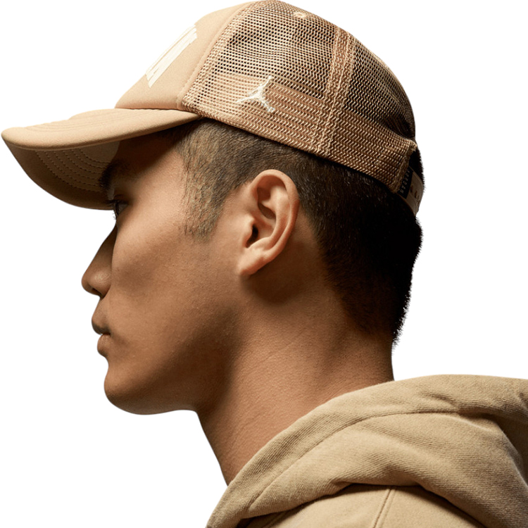 Chipiu Nike JAN JORDAN FOAM TRUCKER HAT One size Bej photo 5