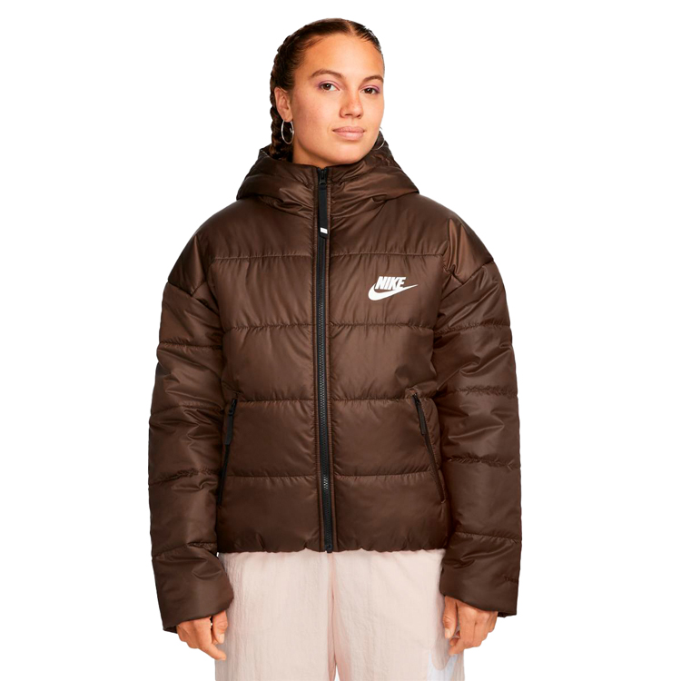 Scurta Nike W NSW SYN TF RPL HD JKT XS Maro Femei photo 1 Scurta Nike W NSW SYN TF RPL HD JKT XS Maro Femei photo 1
