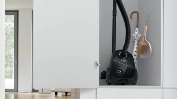 Пылесос с мешком Bosch BGLS2BA3H / 600Вт / Черный photo 3