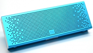 Акустическая Bluetooth-система. Xiaomi MI Portable Bluetooth 6W Blue thumbnav 1